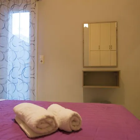 Apartment Eleni *