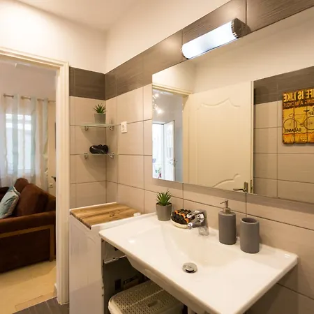 Eleni * Ханья (Крит)